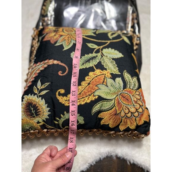 Tahari gusseted micro gel multicolored pillows - Picture 5 of 9